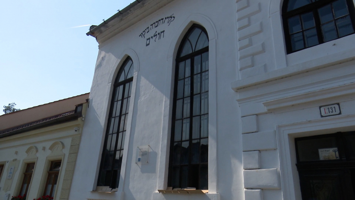Zabudnuté okná synagógy