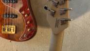Výstava gitár M. Juríčka_5