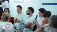 Premiér diskutoval so študentmi