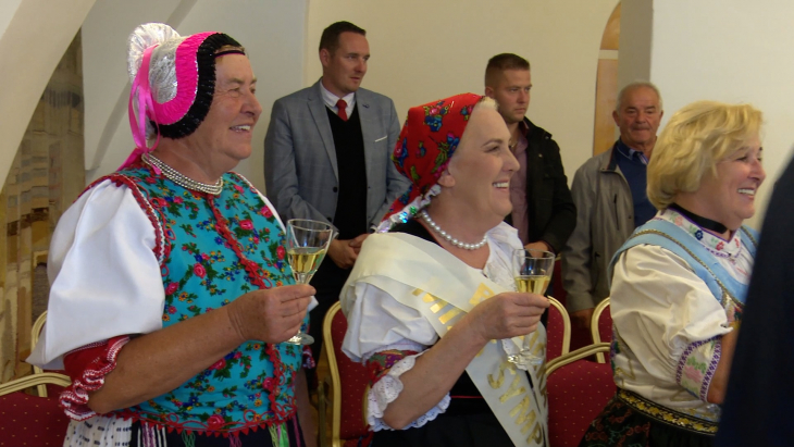 Prijatie babičiek kraja na magistráte