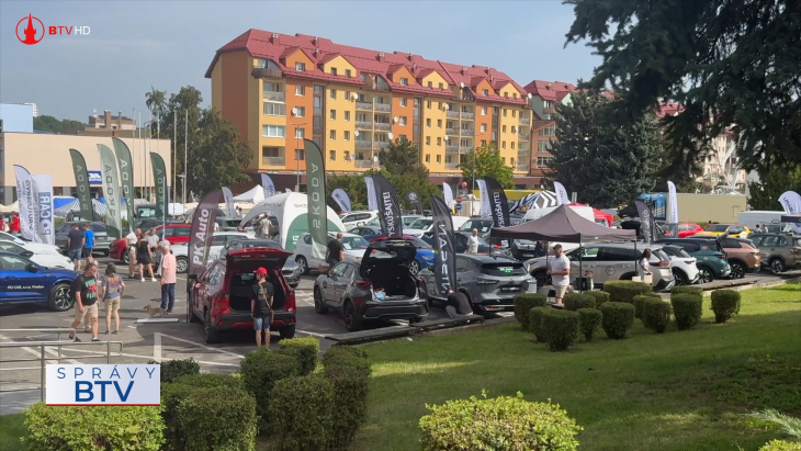 Bez komentára: Výstava automobilov