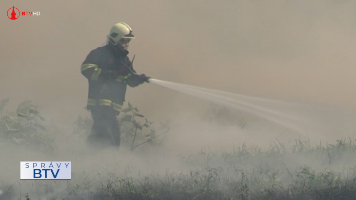 Hasiči upozorňujú na riziko lesných požiarov