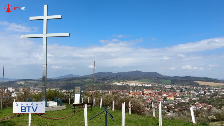 Prípravy na oslavy 30. výročia Cyrilometodského kríža